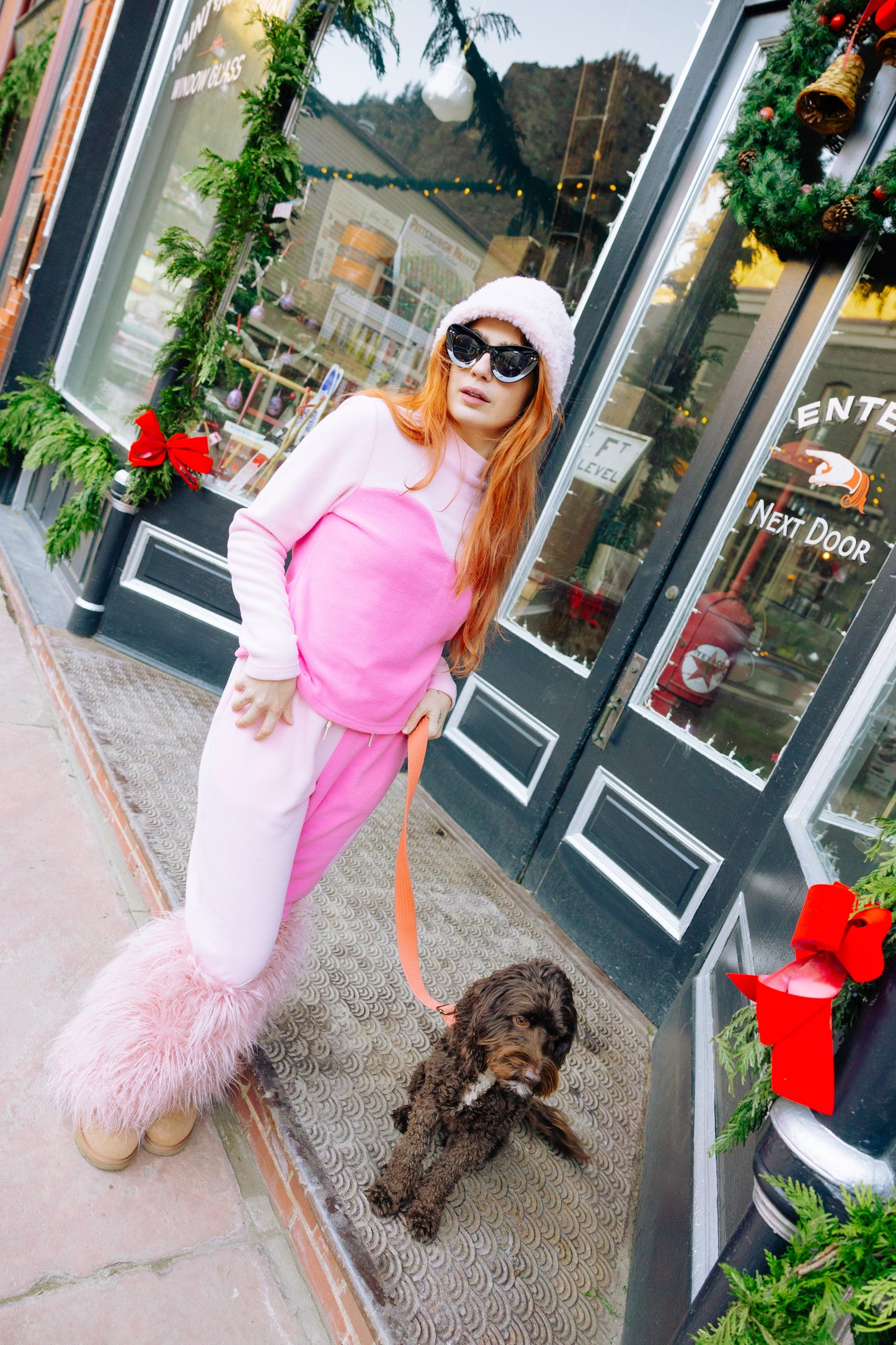 Fleece Lucky Joggers in Bubblegum