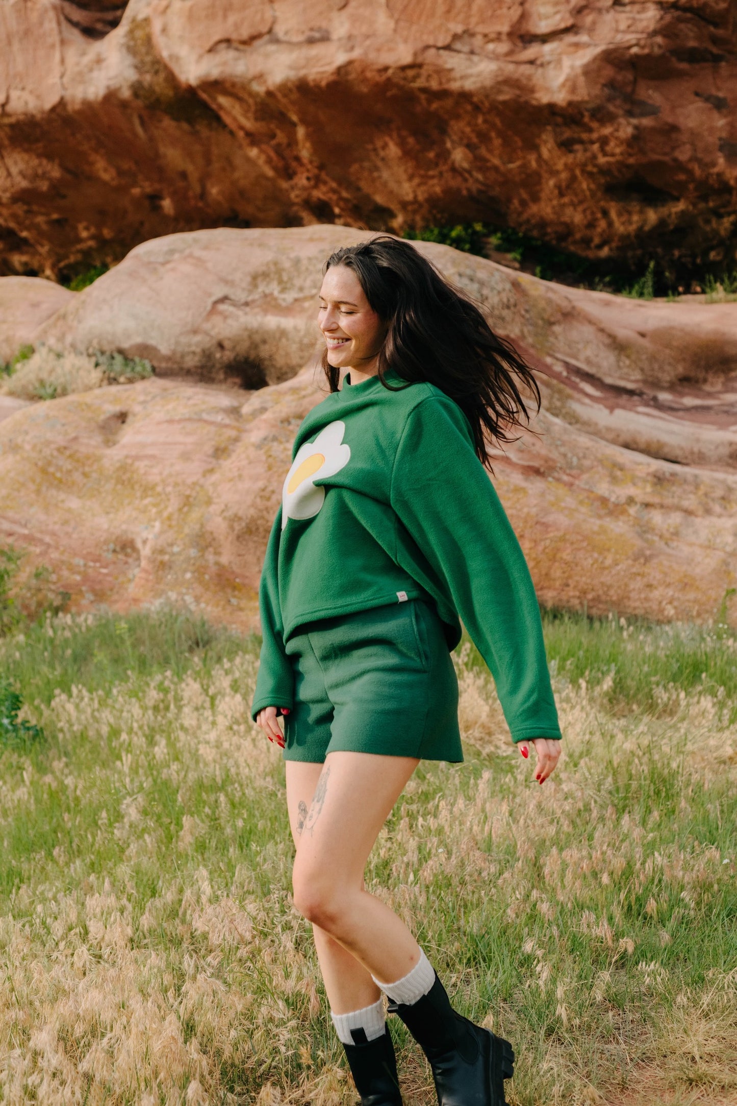 Fuzzy Short in Pineneedle