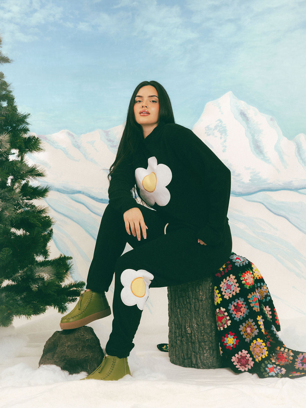 Fleece Sunny-side Joggers in Black