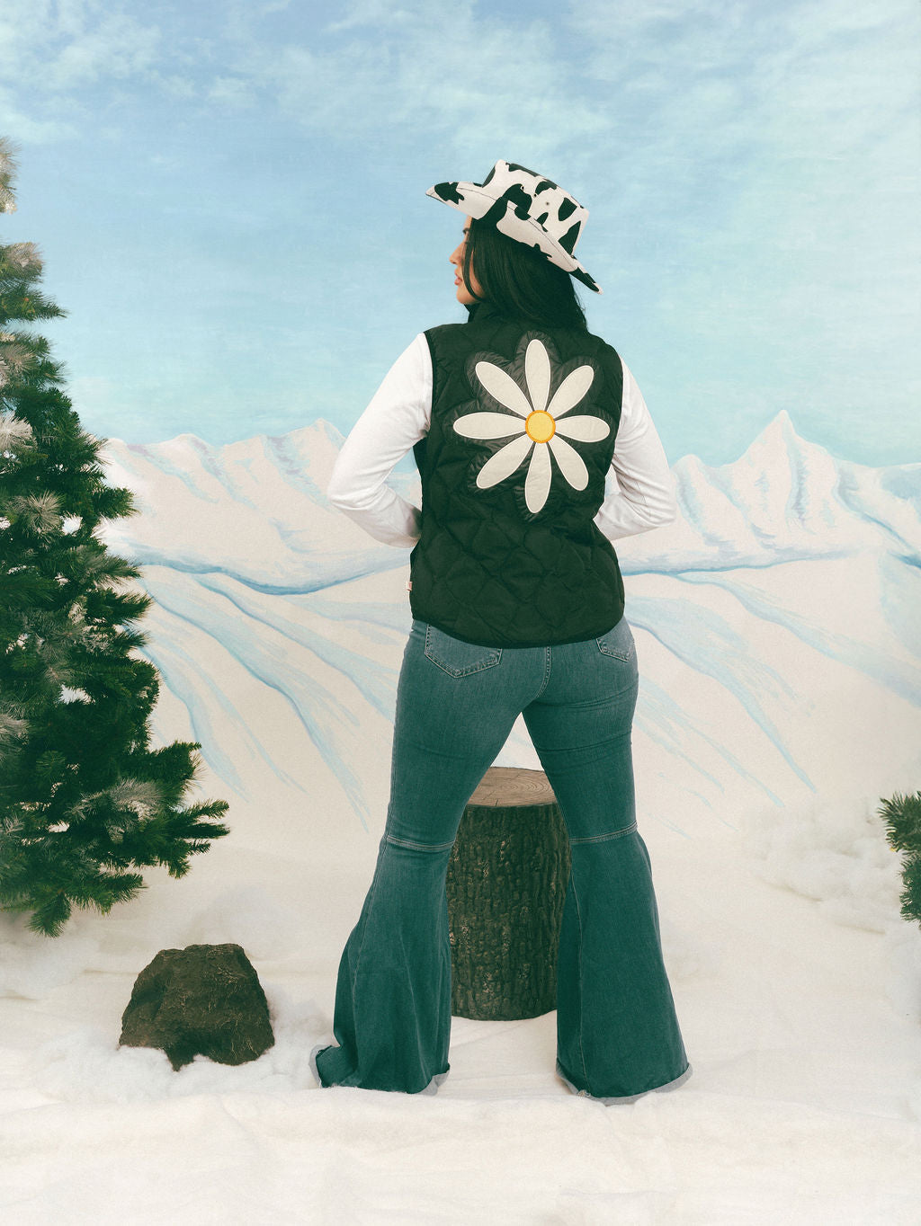 Daisy Vest in Black – Floral Down Vest – Hoohah