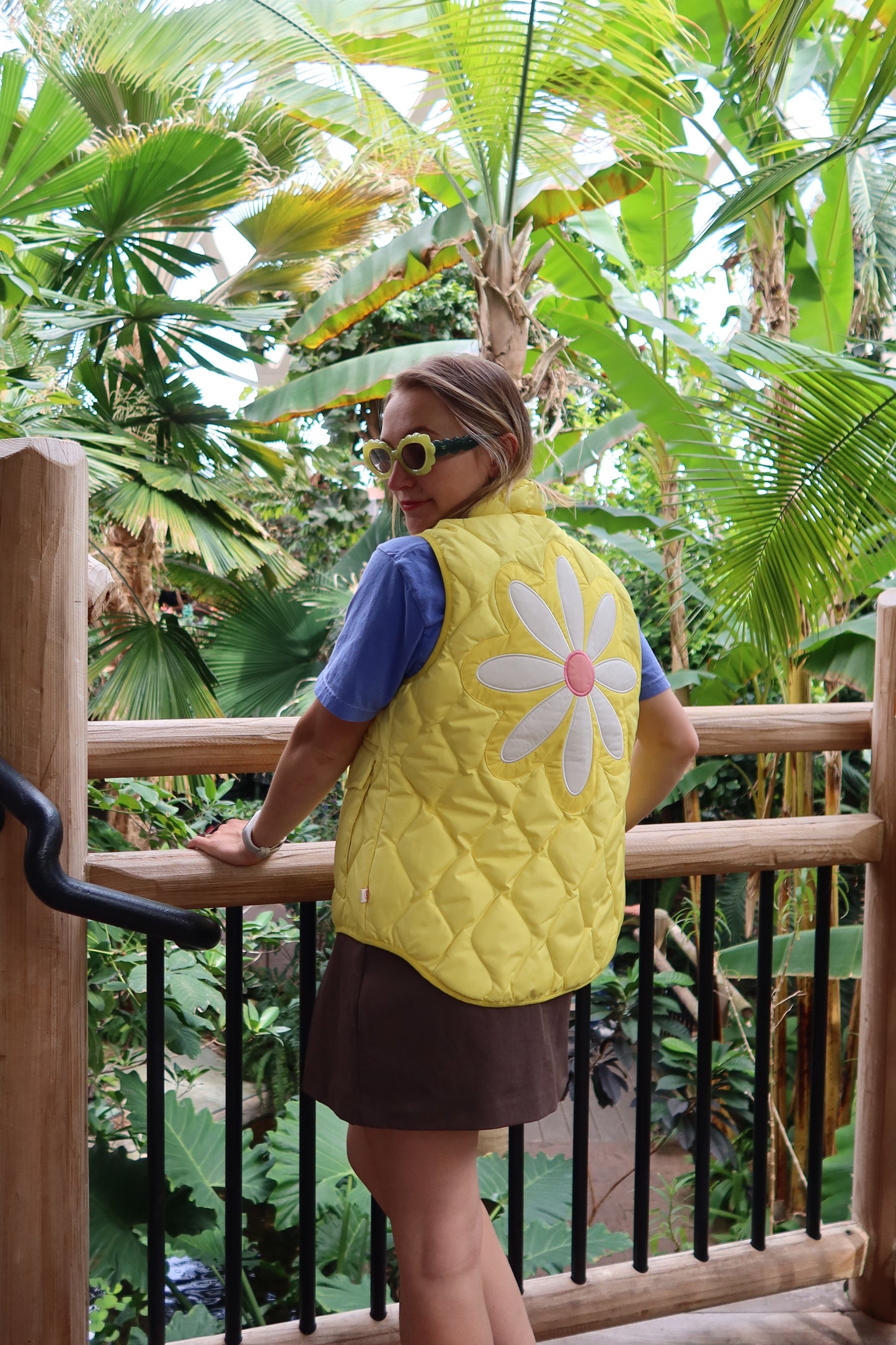 Daisy Vest in Yellow